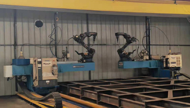 焊接機(jī)器人